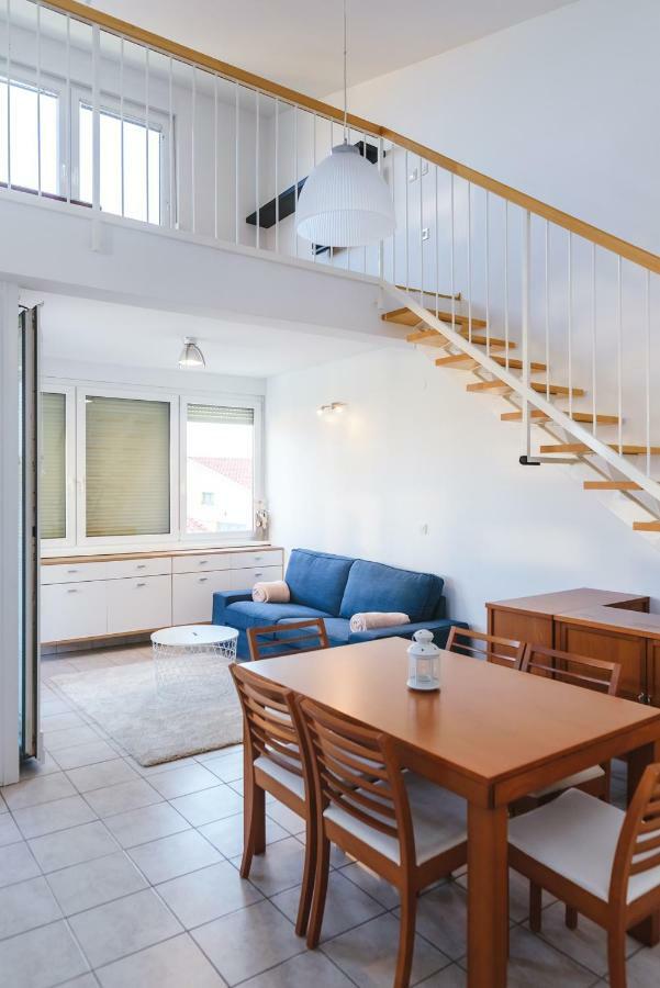 Apartma Joy - Private Beach Lägenhet Ankaran Exteriör bild